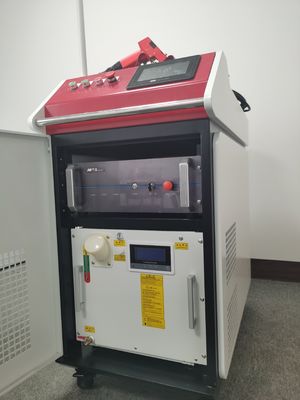 De flexibele Lasser 1500W 2000W van de Verrichtingsjpt Handbediende Laser voor Metaalmaterialen