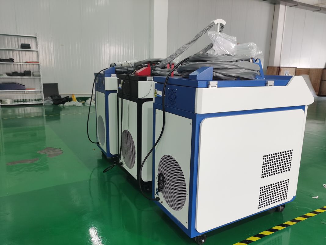 van de de Laserlasser van 1000W 1080nm Handbediende het Materiaal Dubbele Slinger van Fiber Laser Welding