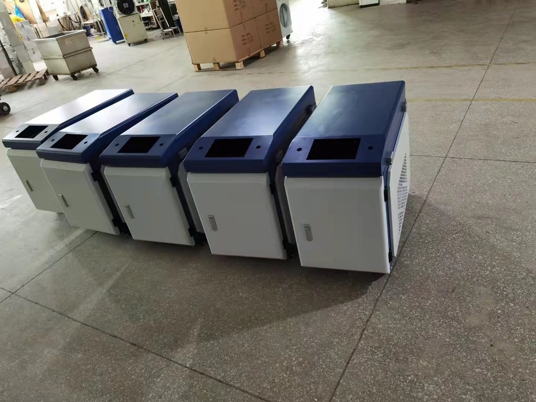 1000W automatische de Machine Halve Grootte Raycus 120mm/S van het Laserlassen